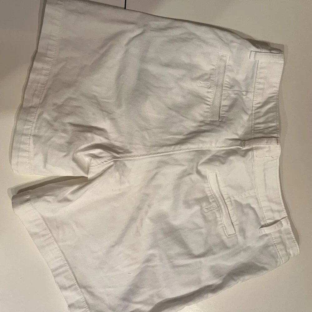 Anthropologie White‎ Chino Shorts Size 27 Relaxed Fit with Pockets 💗